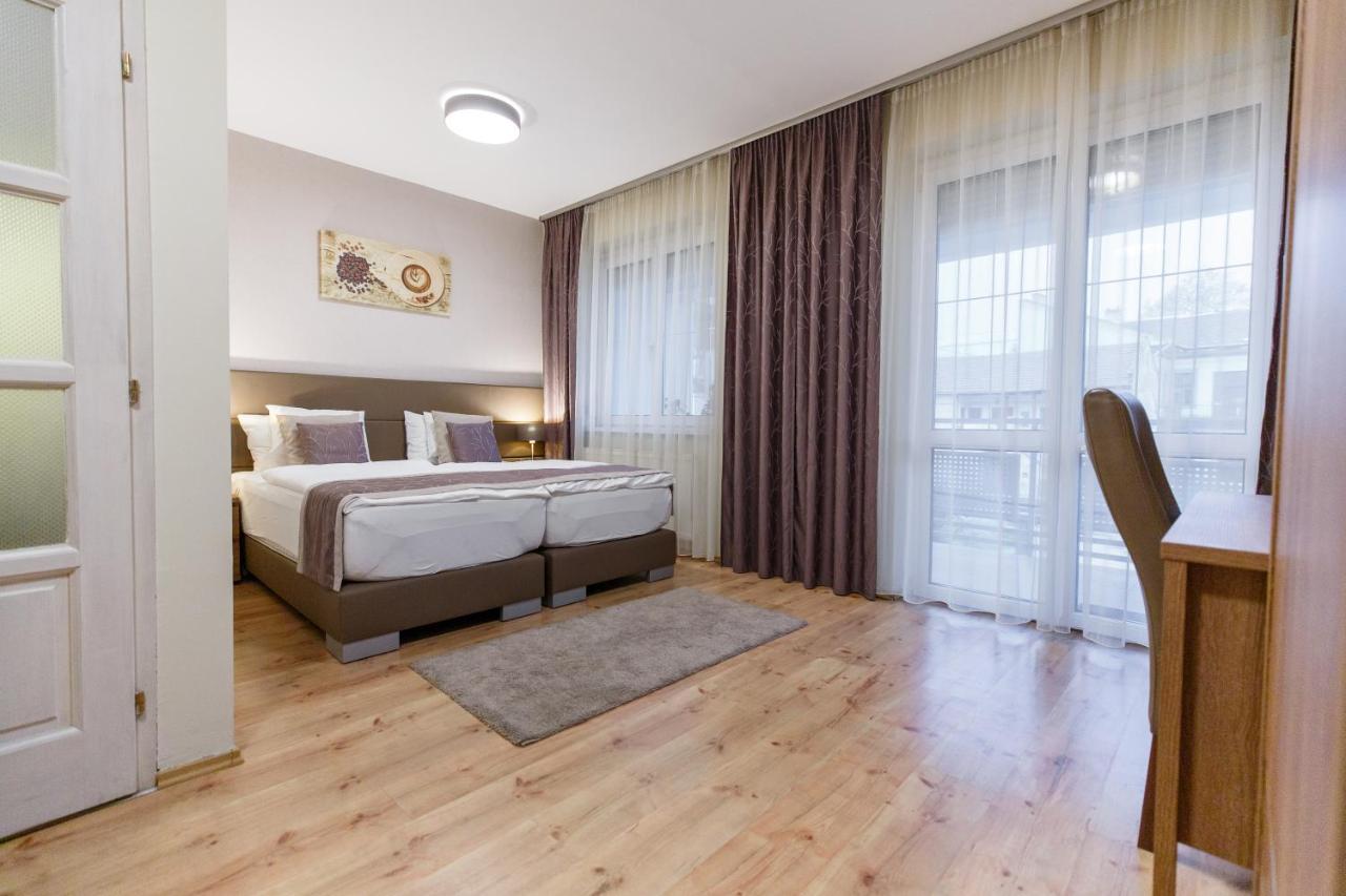 Mokka Apartments Miskolc Buitenkant foto