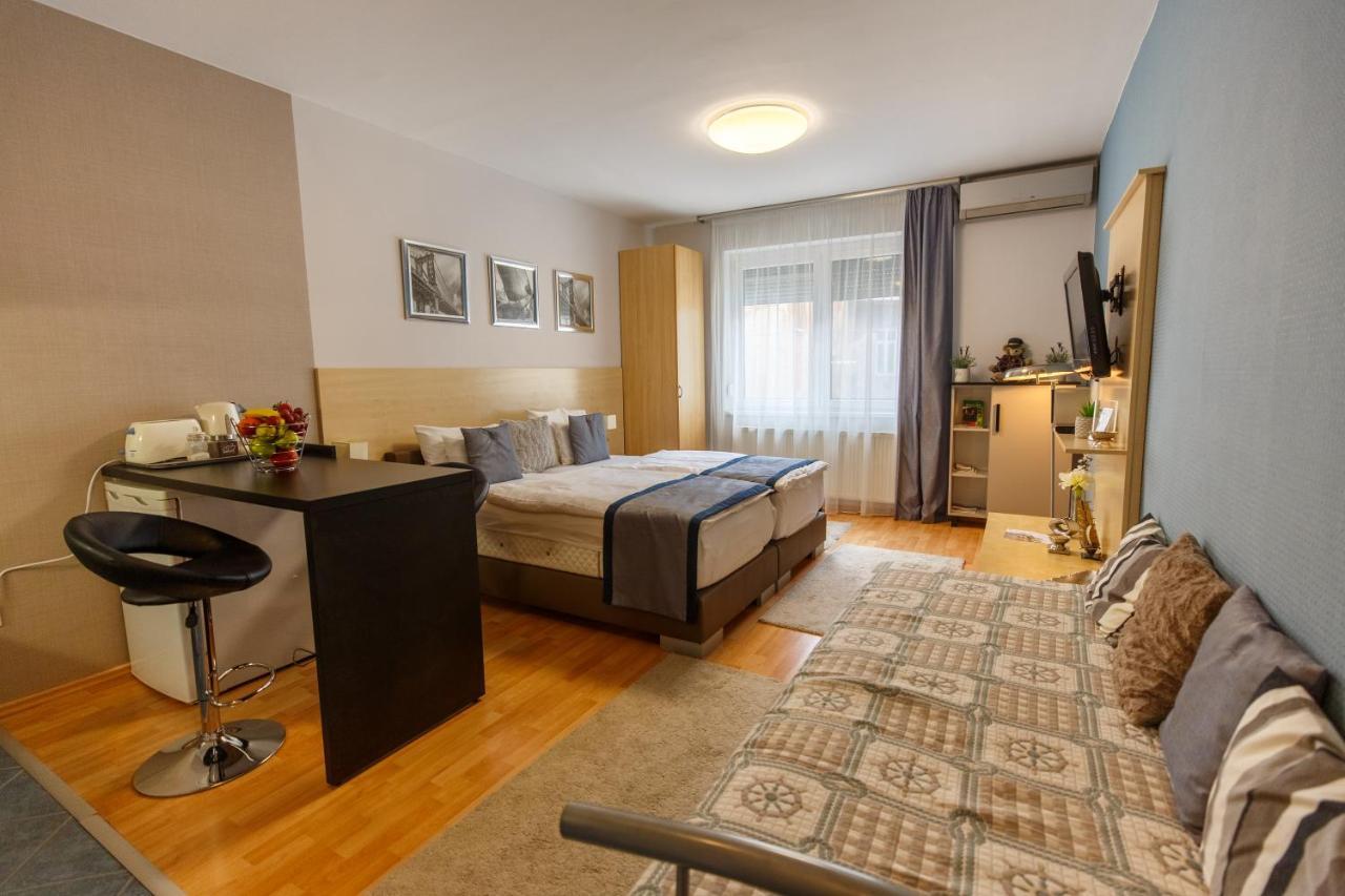 Mokka Apartments Miskolc Buitenkant foto