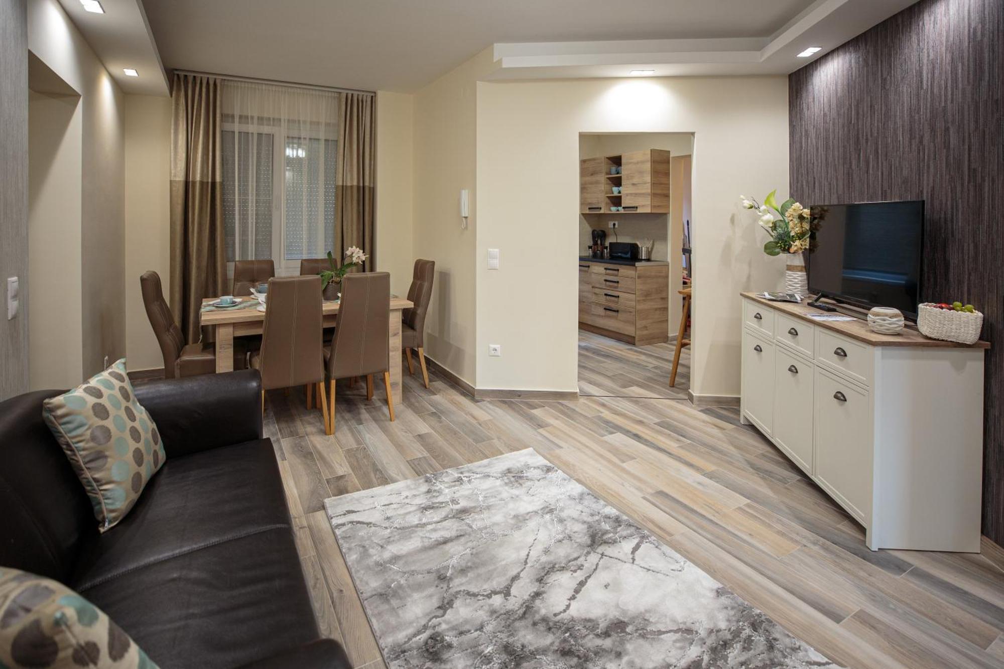 Mokka Apartments Miskolc Buitenkant foto