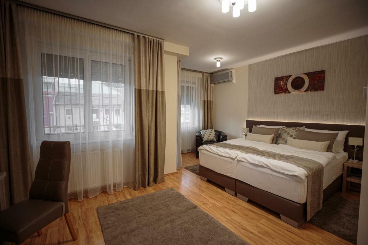 Mokka Apartments Miskolc Buitenkant foto
